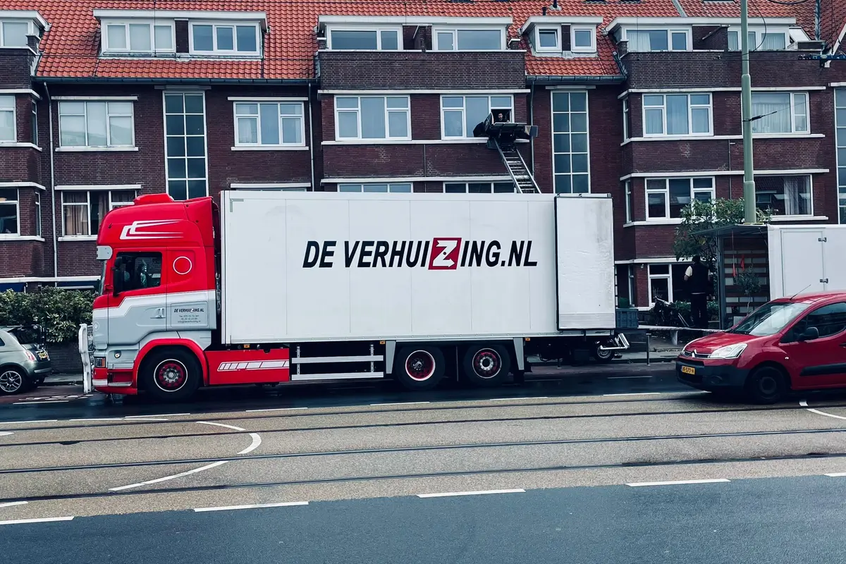 Scania oplegger in Amsterdam